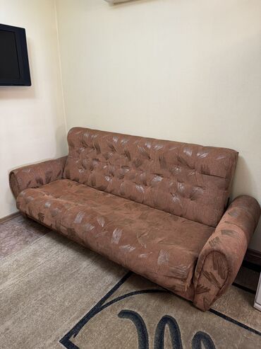 раскладной диван кресла: Диван-кровать, цвет - Оранжевый, Б/у