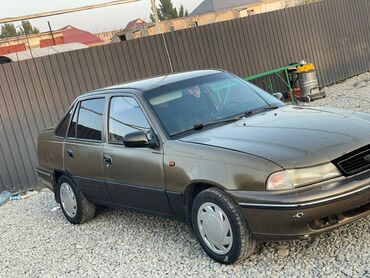 Daewoo: Daewoo Nexia: 2004 г., 1.6 л, Механика, Бензин, Седан