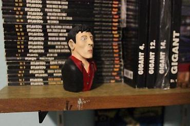 ormar za igracke: FIGURA DYLAN DOG, DILAN DOG FIGURA, RUČNI RAD | Unikatna, ručno — 3