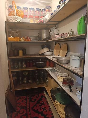 Продажа коттеджей и домов: 6 комнат и более, 120 м², 5 соток, Бишкек, Ак-Босого ж/м Собственник — 10