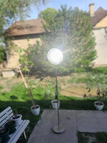 pravougaoni tepisi: Lampa jakog osvetljenja, modernog izgleda, 2m visine, svetlost može da — 3