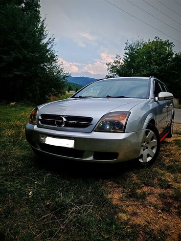 Opel: Opel Vectra: 1.9 l | 2004 il | 300000 km Universal