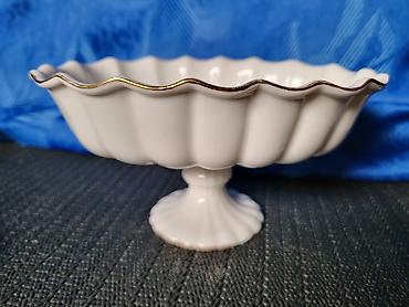 Ostalo posuđe: Porcelanska bombonijera 1970/80te godine. Bombonijera perfektna — 7