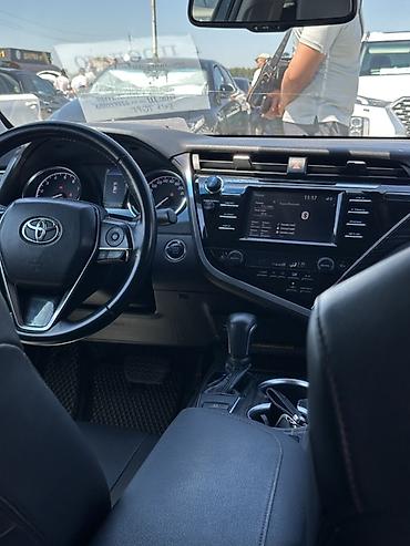 crv 2: Toyota Camry: 2018 г., 2.5 л, Автомат, Бензин, Седан — 5
