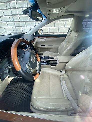 богажники: Lexus ES: 2012 г., 2.5 л, Автомат, Гибрид, Седан — 6