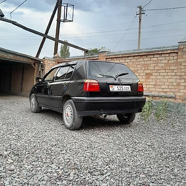 e30 е30: Volkswagen Golf: 1992 г., 1.8 л, Механика, Бензин, Хэтчбэк — 1