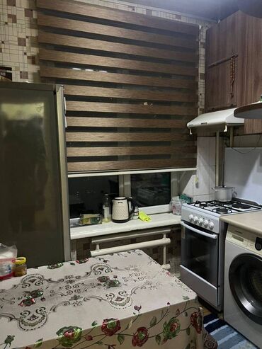 дом алматинка: 2 комнаты, 44 м², Сталинка, 3 этаж, Евроремонт