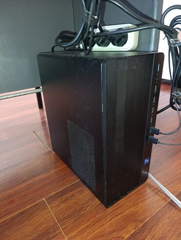 Masaüstü kompüterlər və iş stansiyaları: Processor Desktop HP pro tower 290 G9 corei5-12400/8GB RAM/512 gb — 4