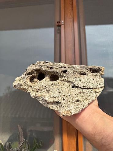 Аквариумные аксессуары и принадлежности: Akvarium daşları akanın içinənn çıxmadı toplam 18-19 klo bəzəkli — 5