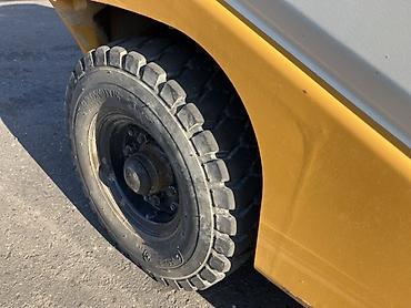 Погрузчики: Погрузчик, Isuzu, 2025 г., Колесный, Вилочный — 14