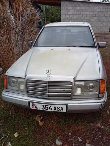 Mercedes-Benz W124: 1992 г., 2.3 л, Автомат, Бензин, Седан