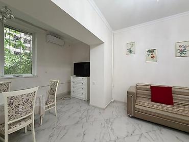 boulevard: For rent 3 bedroom apartment for rent in a golden square. Toktogul — 2