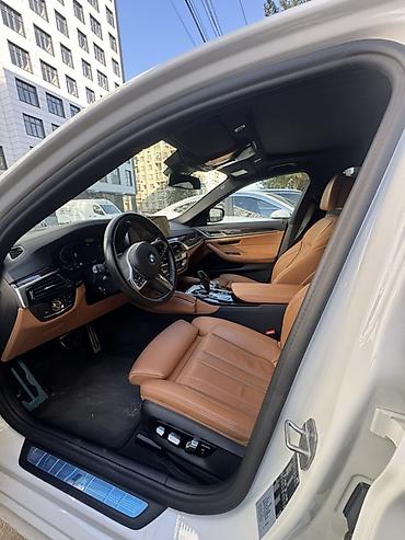 e 302: BMW 5 series: 2021 г., 2 л, Автомат, Бензин, Седан — 9