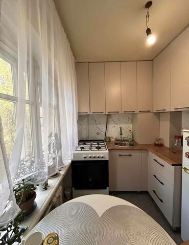 Продажа квартир: 1 комната, 44 м², Хрущевка, 3 этаж, Евроремонт
