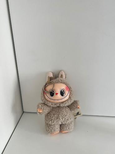 Yumşaq oyuncaqlar: Labubu kolleksiyası: 22 ədəd adi boy labubu 1 ədəd orta boy labubu 1 — 2