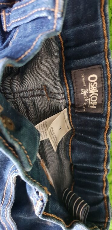 oshkosh куртка: Джинсы и брюки, цвет - Синий, Б/у
