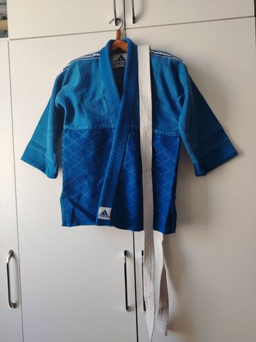 İdman formaları: Cüdo Kimanosu

160/1 — 3