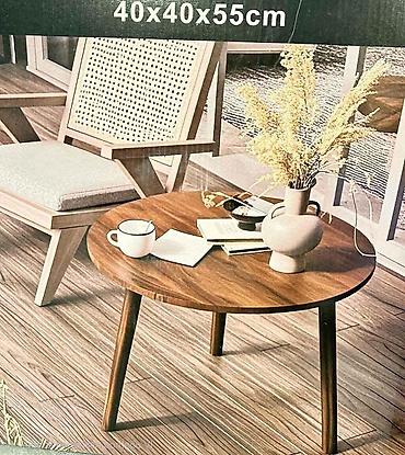 sofa cena: Klub sto / coffee table, okruglog oblika, u toploj braon boji sa — 1