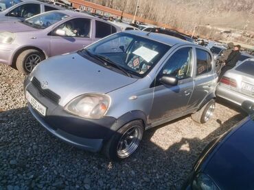 тойота виндос: Toyota Yaris: 2001 г., 1 л, Механика, Бензин, Хэтчбэк