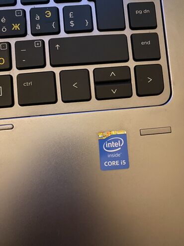 komputer hp: Intel Core i5, 8 GB