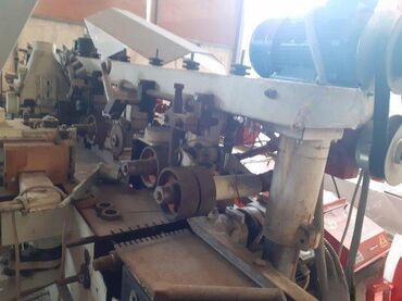 Ostali alati i mašine: Četvorostrana blanjalica CNC 2679Blanjalica marke SICAR, Mašina ima — 10