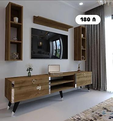 ev ucun nerdivan: Yeni, Düz TV altlığı, Polkalı — 1