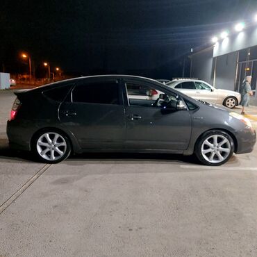 Шины: Б/у Колесо Toyota 215 / 45 / R 17, 5 Болтов