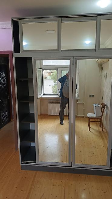 İşlənmiş, 3 qapılı, Güzgülü, Boz, Kupe, Düz dolab lalafo.az -da İşlənmiş, 3 qapılı, Güzgülü, Boz, Kupe, Düz dolab