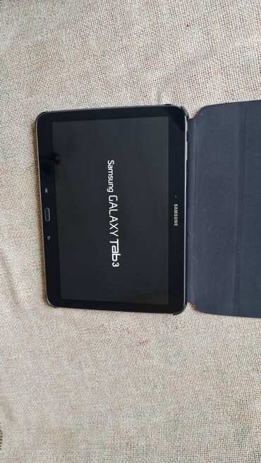 Tableti: Samsung Galaxy Tab 3 10.1 (GT-P5210) + originalna preklopna futrola - — 5