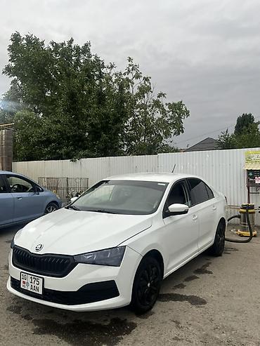 yamaha mt 03: Skoda Rapid: 2021 г., 1.6 л, Автомат, Бензин, Седан — 3