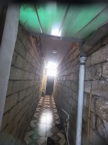 zig qesebesi: 5 otaqlı, 130 kv. m, Orta təmir