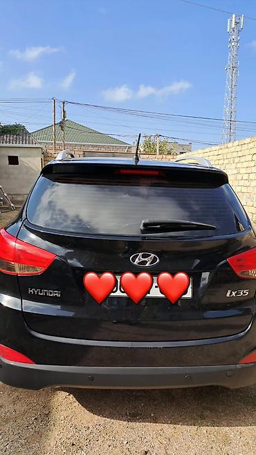 tesla model 3: Hyundai ix35 — 4