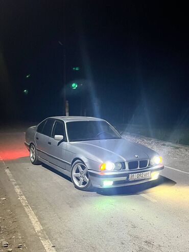 на бмв е39: BMW 5 series: 1991 г., 2.5 л, Механика, Бензин, Седан