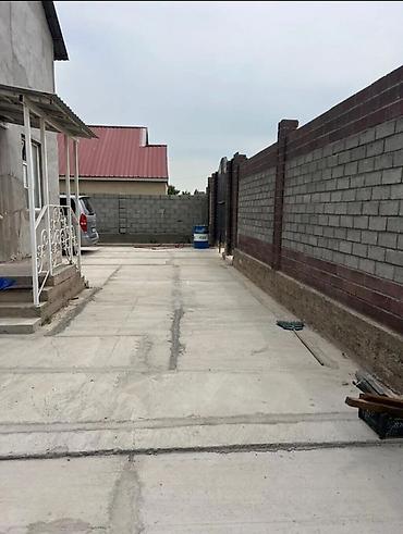псо ак ордо: 🏡 Продается 6-комн. 2-этажный кирпичный дом в ж/м Ак-Ордо 2! 📐 Площадь — 5