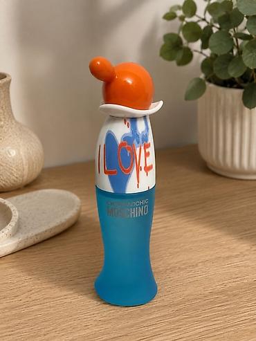 love is: Moschino Cheap & Chic I Love Love — туалетная вода для женщин. - — 1