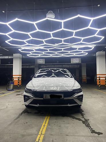 Hyundai: Hyundai Elantra: 2024 г., 1.5 л, Вариатор, Бензин, Седан — 1