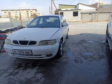 меняю дом на авто: Daewoo Nubira: 1997 г., Седан