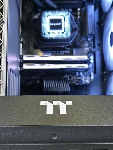 Desktop računari i radne stanice: ✨ Ryzen 7 9800X3D / RX 9070XT / B850 / 32GB / 2TB – SM203PC ✨ Prodaja — 11