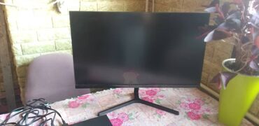 Видеорегистраторы: Видеорегистратор рабочий 2000 сом,монитор с небольшим дефектом 500 — 3