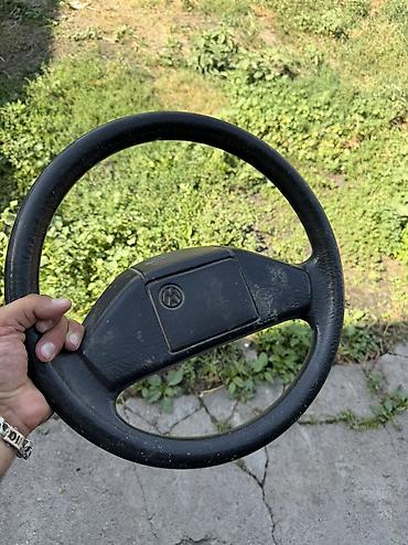 за рулём: Volkswagen : 1990 г. — 1