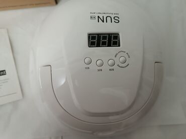 Dırnaq qurutma lampaları: SUN 5S brendinə məxsus, dırnaqlar üçün UV LED lampası. Ağ rəngdədir və — 11