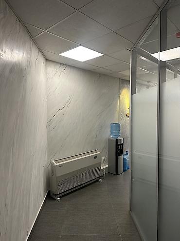 mira: Аренда офисов, 53 м², В торговом центре, 1 линия — 6