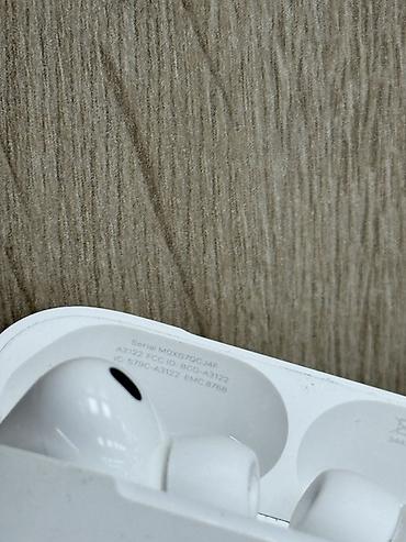 iphone 13 minu: Оригинал эйрподс про 3. 15000 сом . В идеальном состоянии. Өзүм — 6
