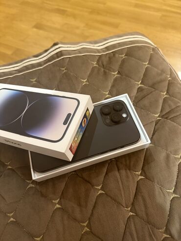 iphone s4: IPhone 14 Pro Max, 256 GB, Black Titanium, Barmaq izi, Simsiz şarj, Face ID