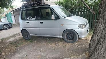 приватной мотор: Daihatsu Move: 2002 г., 1 л, Механика, Бензин, Минивэн — 2