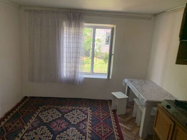 бишкек продаю дом село нижний алаарча: 17 м², 1 комната, Забор, огорожен, Подвал, погреб