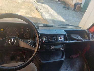 vip razbor: Грузовой фургон Mercedes-Benz 207D (двойная кабина) - Тип: бортовой — 4