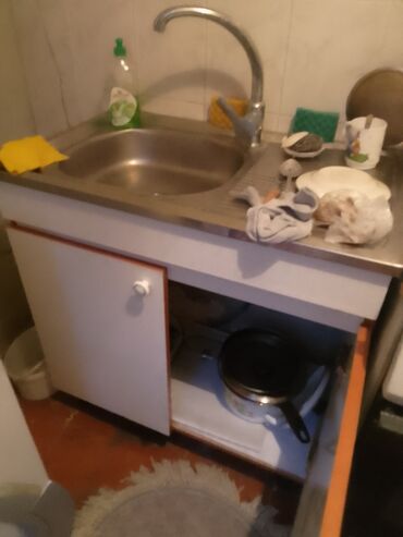Mətbəx mebeli: Moyka satlìr işlek vezyetde superdi.ßqafla birge satlìr