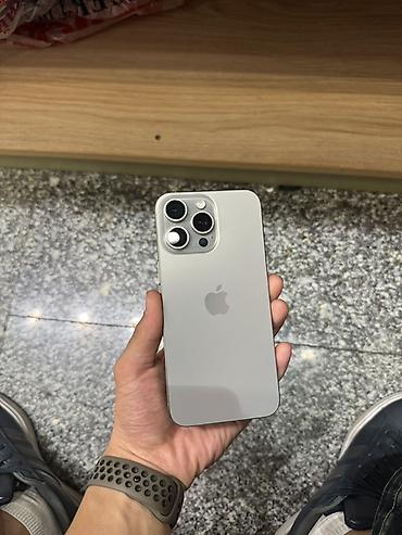 samsung a52s: IPhone 15 Pro Max, 256 ГБ пятно на работу не влияет - Модель: iPhone — 1