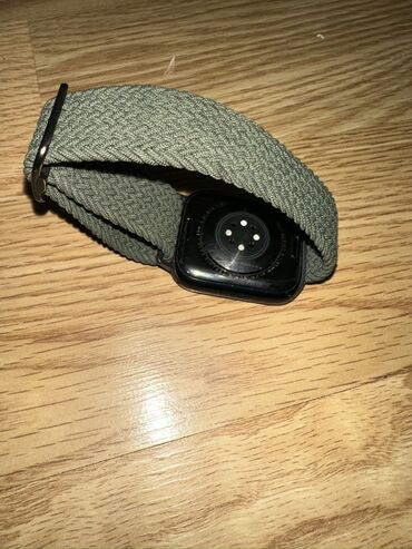 Apple Watch: Apple Watch Series 7 (GPS) Характеристики: - Версия watchOS: 11.6.1 — 7